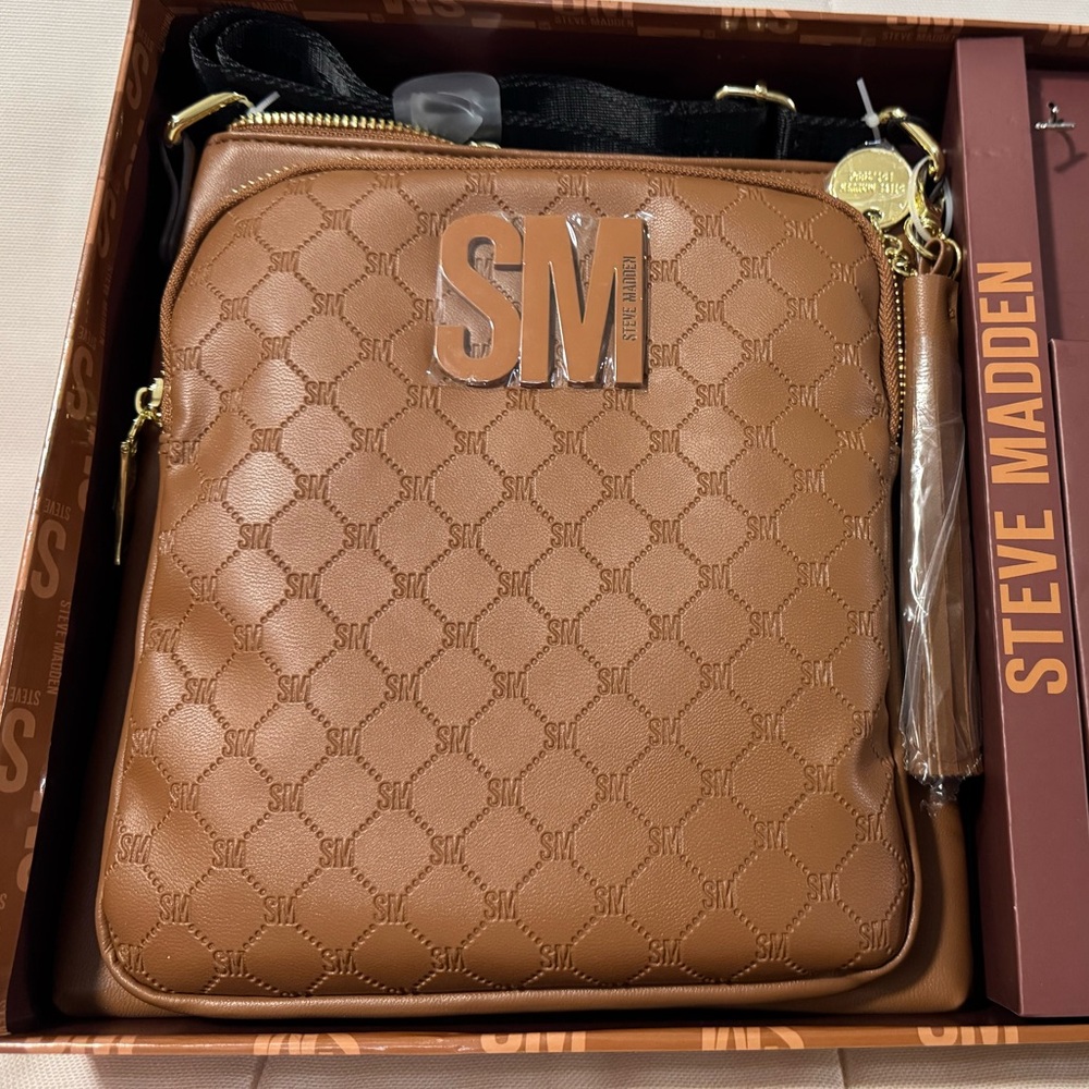 Steve Madden crossbody
